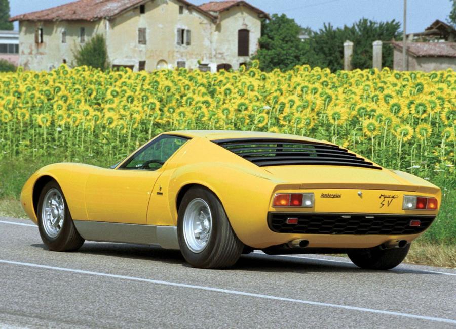  Lamborghini Miura 1966 года  (фото 20 из 49)